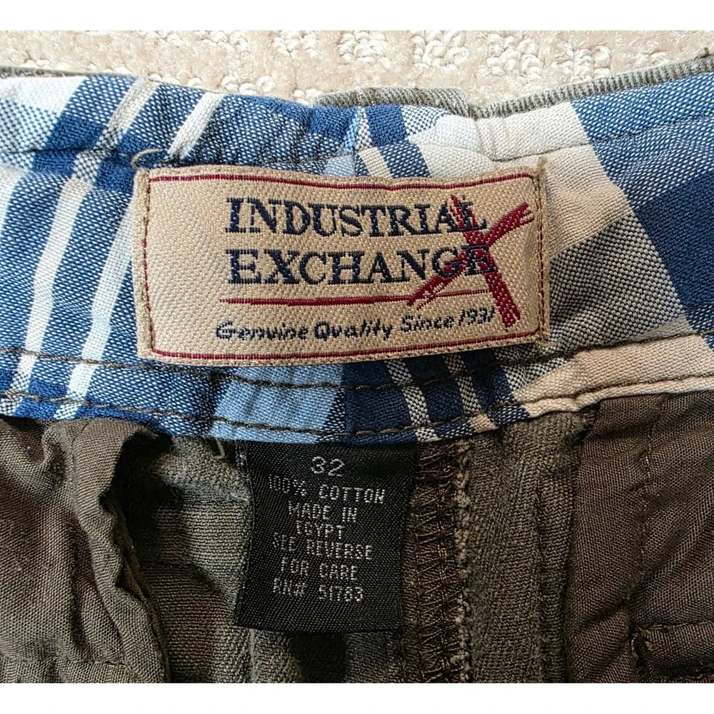 Y2K Industrial‎ Exchange 32 Distressed Cargo Shorts Baggy Brownish Gray